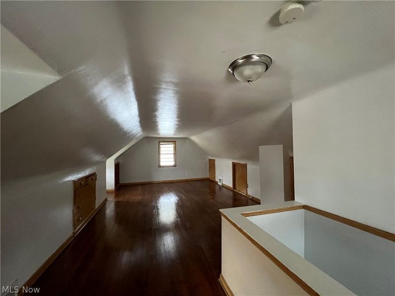 295 Grand Boulevard, Bedford, OH 44146 Photo 12