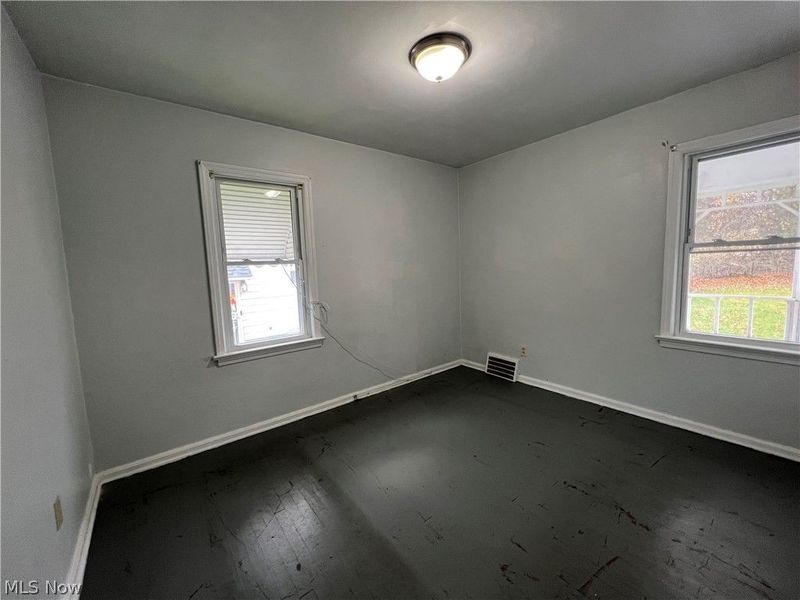 295 Grand Boulevard, Bedford, OH 44146 Photo 7