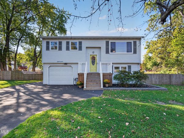 1816 Providence Avenue, Niskayuna, NY 12309