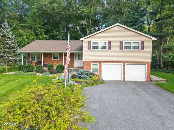 113 Mohawk Drive, Schenectady, NY 12303