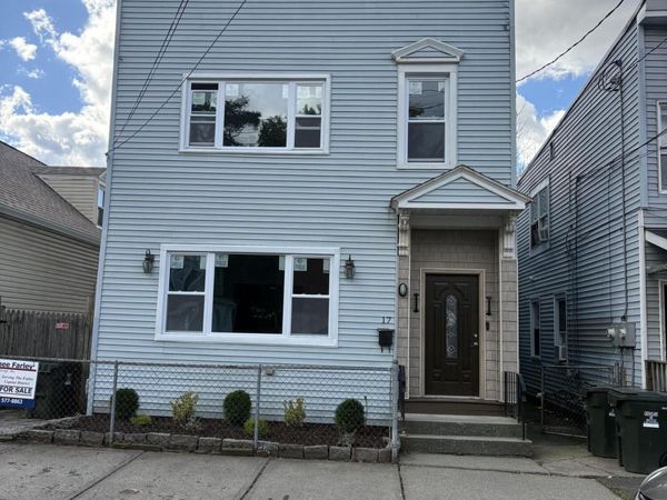 17 Swan Street, Green Island, NY 12183