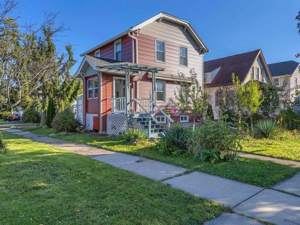 143 E COTTON STREET, Fond Du Lac, WI 54935