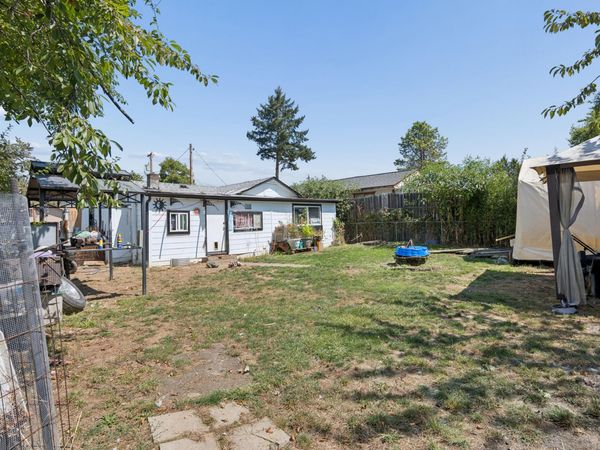 844 NE Johnson Street, Myrtle Creek, OR 97457