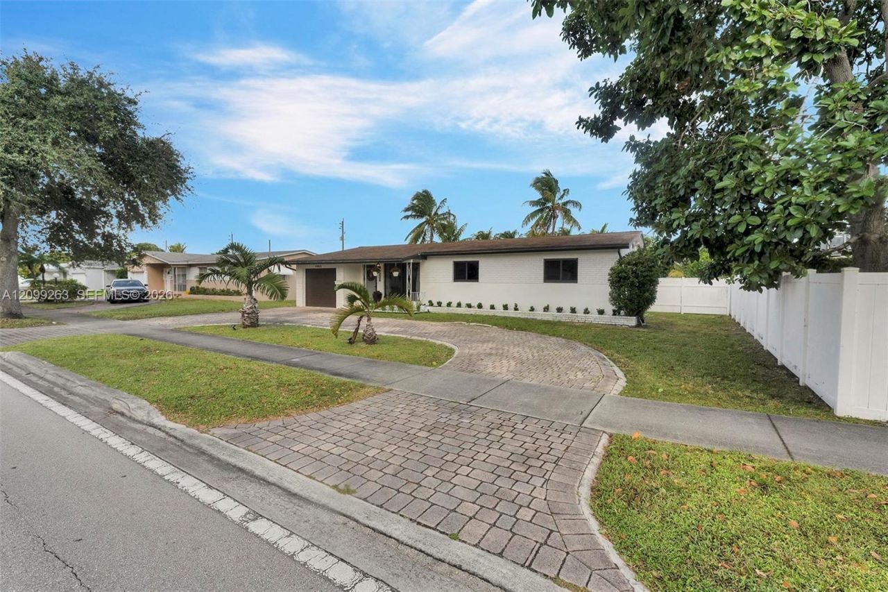 4005 Johnson St, Hollywood, FL 33021 Photo