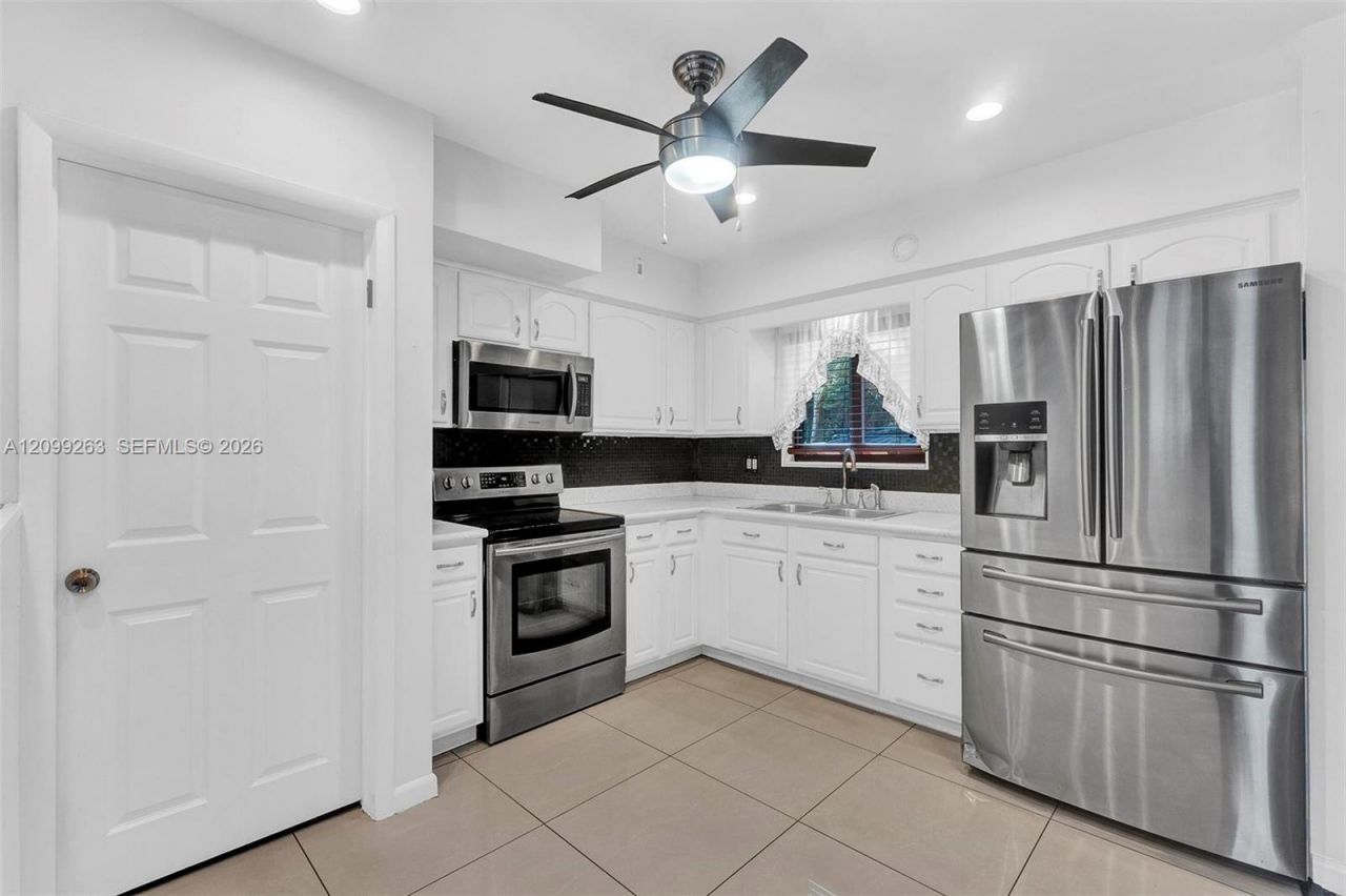 4005 Johnson St, Hollywood, FL 33021 Photo