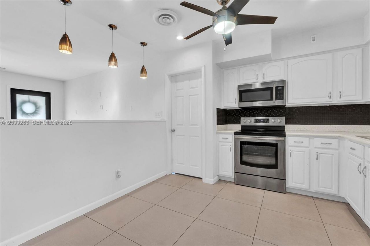 4005 Johnson St, Hollywood, FL 33021 Photo