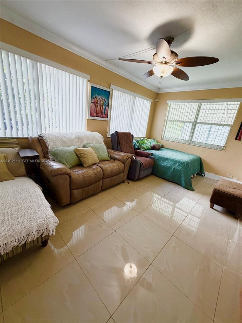 4919 NW 52nd St , Tamarac, FL 33319 Photo