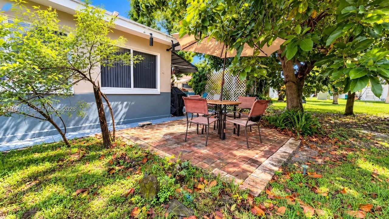 4919 NW 52nd St , Tamarac, FL 33319 Photo