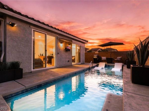 8327 Carmentis Avenue , Las Vegas, NV 89178