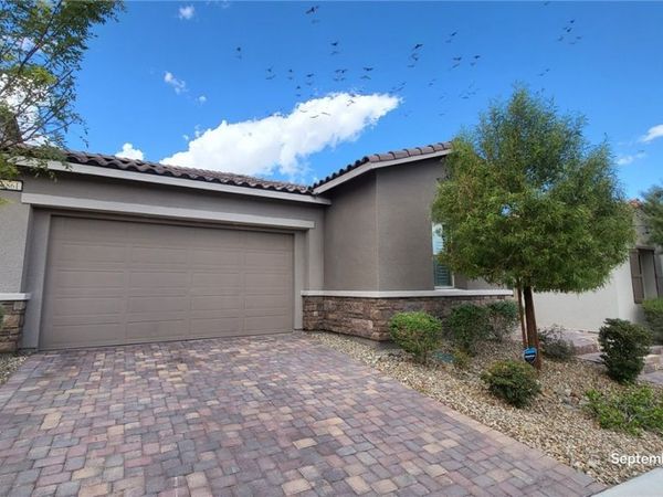 8861 Highland Skye Drive , Las Vegas, NV 89166
