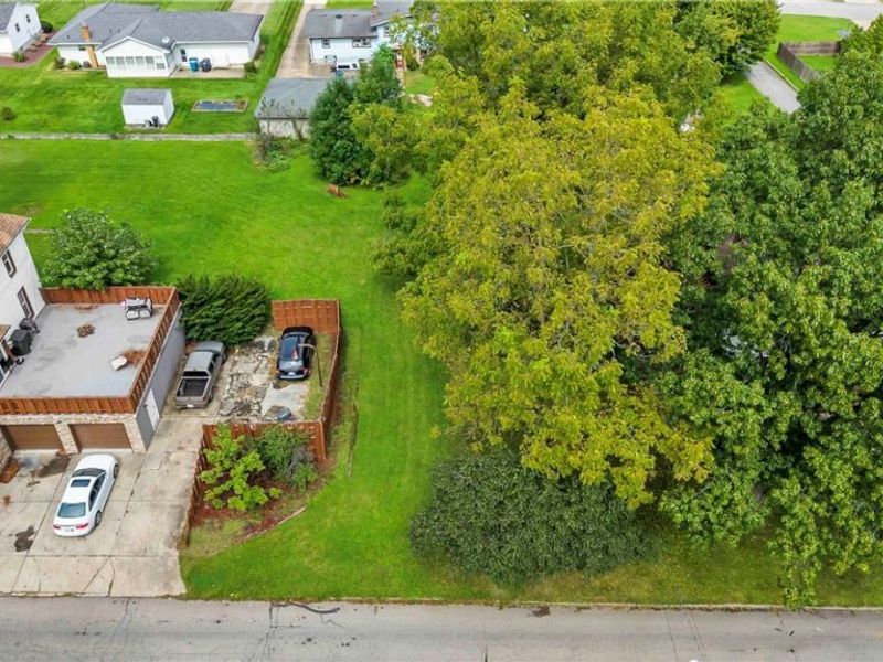 Geneva Avenue, Struthers, OH 44471 Photo 11