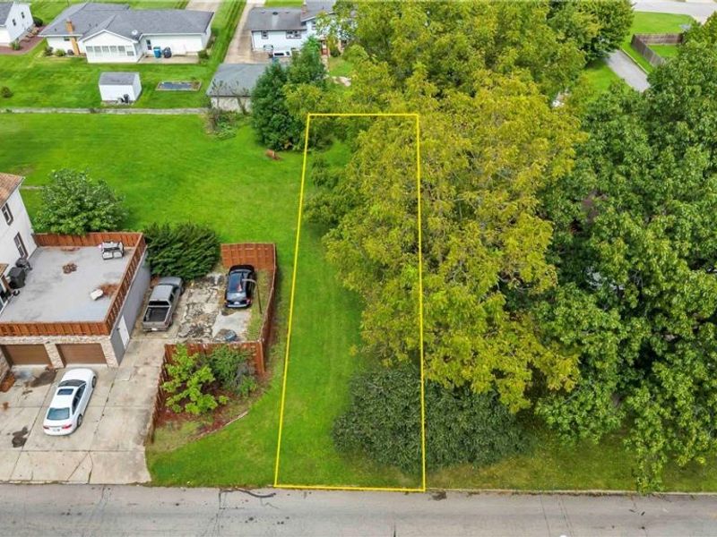 Geneva Avenue, Struthers, OH 44471 Photo 2