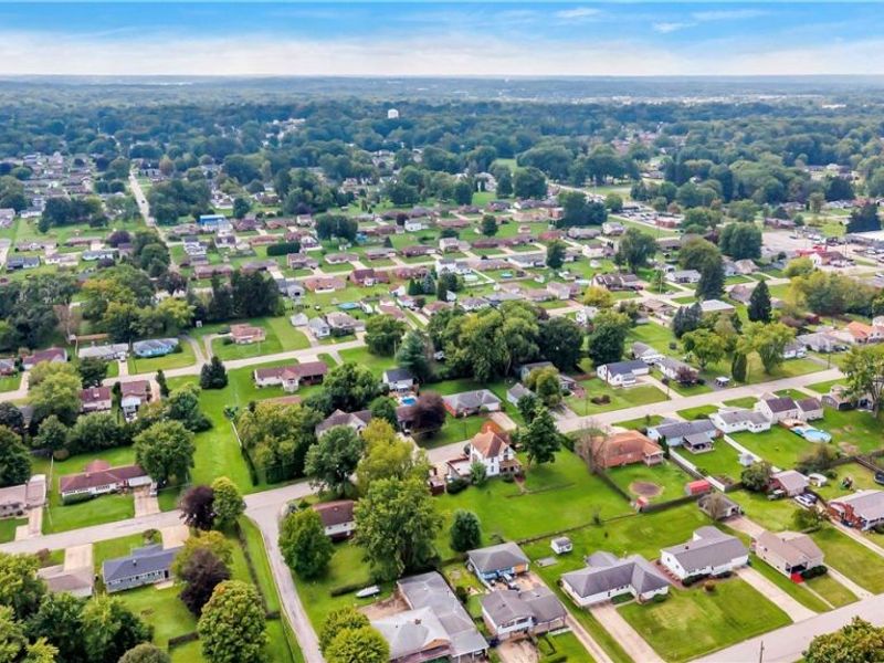 Geneva Avenue, Struthers, OH 44471 Photo 8