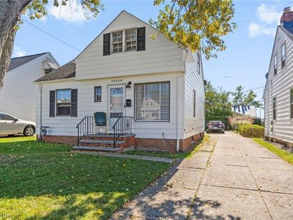 19264 Stockton Avenue Maple Heights, OH 44137