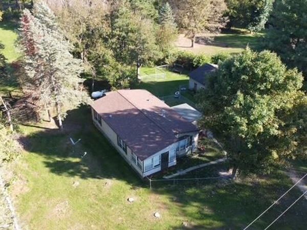 795 34th Street, Allegan, MI 49010