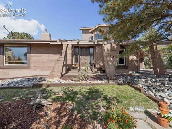 150 Desert Inn Way, Colorado Springs, CO 80921