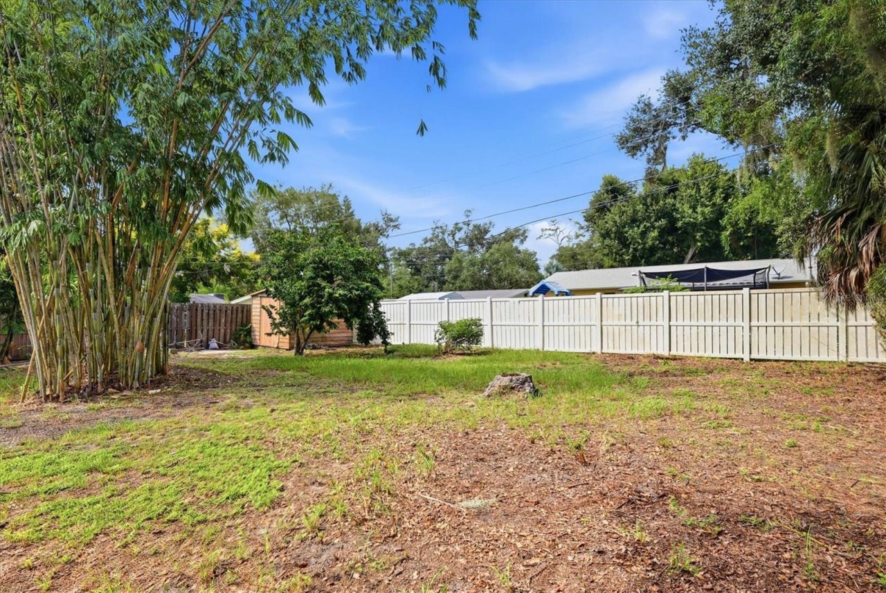 2533 Hawthorne Street , Sarasota, FL 34239 Photo