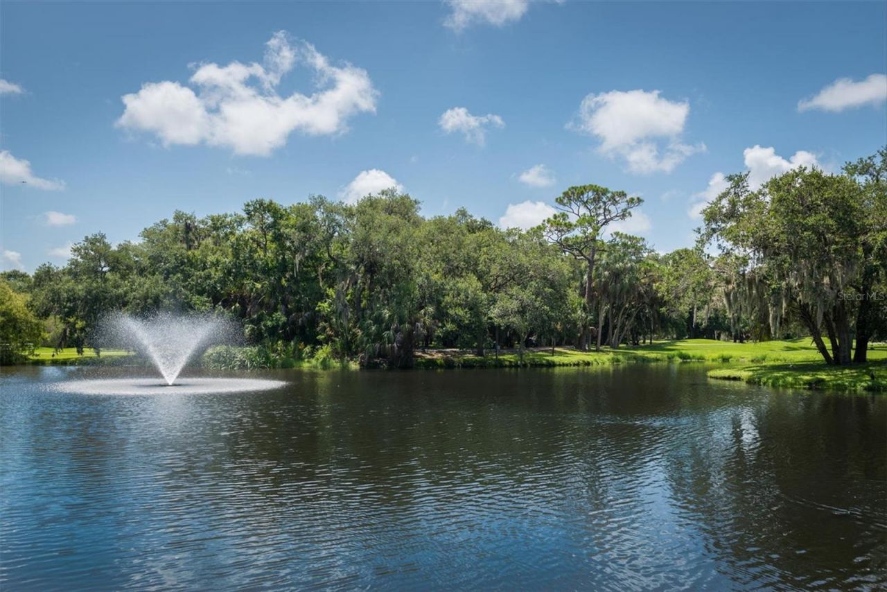 2533 Hawthorne Street , Sarasota, FL 34239 Photo