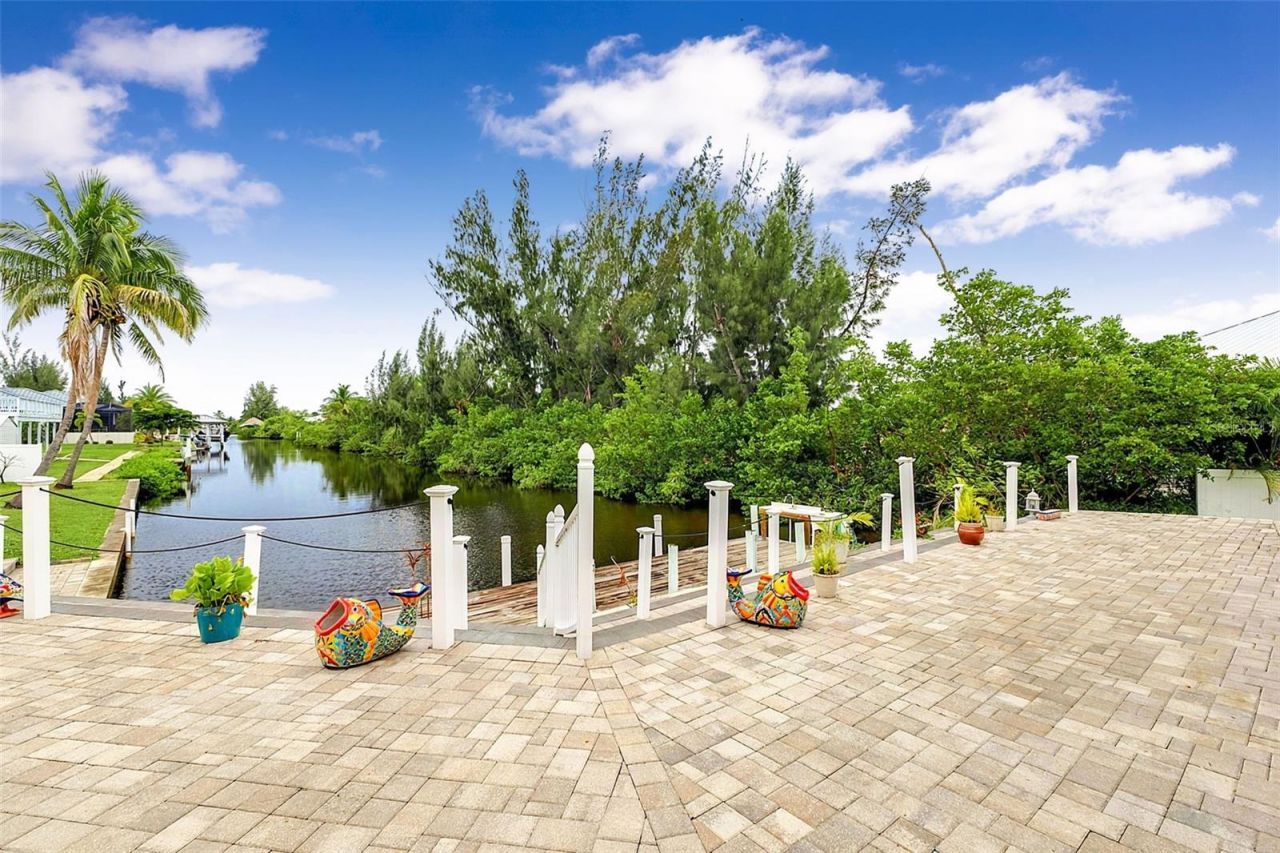 614 Rio Villa Drive, Punta Gorda, FL 33950 Photo