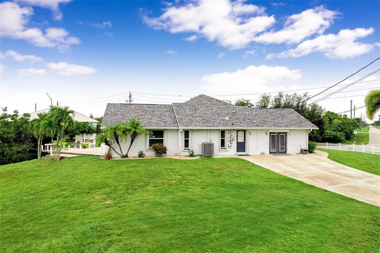 614 Rio Villa Drive, Punta Gorda, FL 33950 Photo