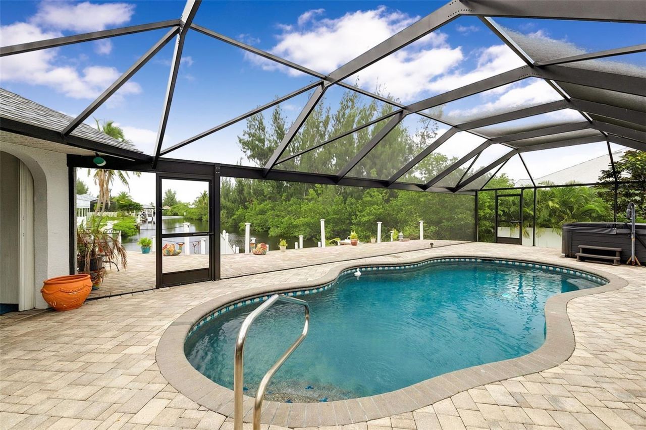 614 Rio Villa Drive, Punta Gorda, FL 33950 Photo