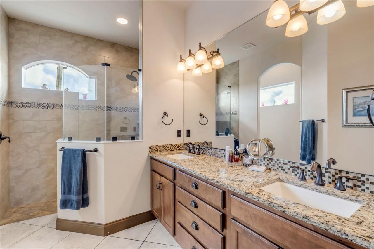 574 Luna Bella Lane, New Smyrna Beach, FL 32168 Photo