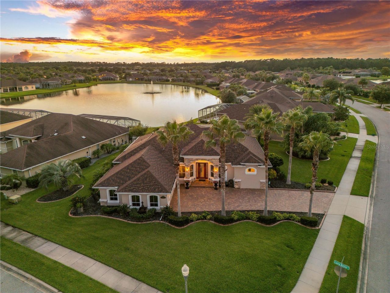 574 Luna Bella Lane, New Smyrna Beach, FL 32168 Photo