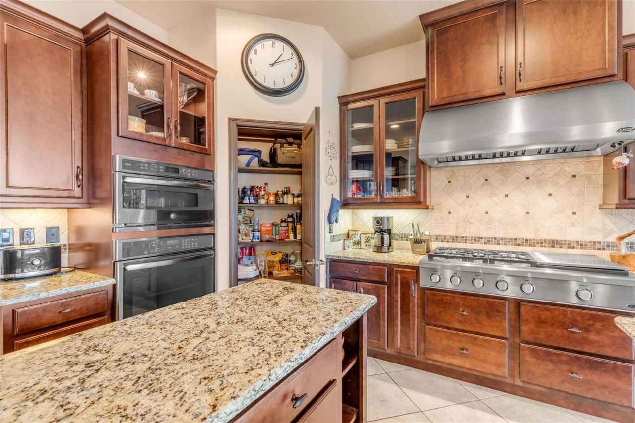 574 Luna Bella Lane, New Smyrna Beach, FL 32168 Photo