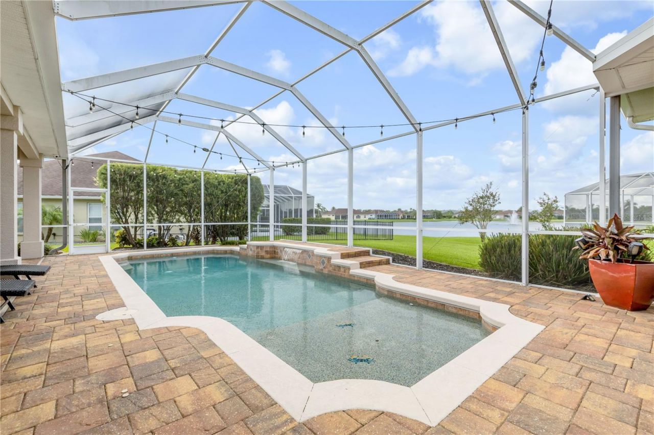 574 Luna Bella Lane, New Smyrna Beach, FL 32168 Photo