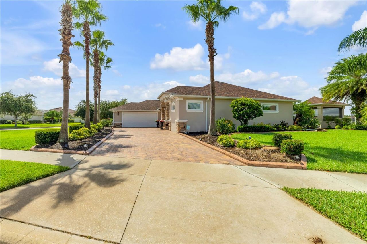574 Luna Bella Lane, New Smyrna Beach, FL 32168 Photo