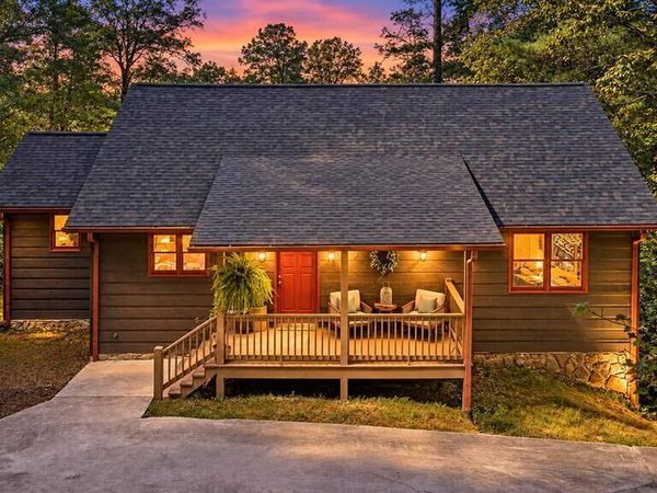 257 Pine Ridge Road, Ellijay, GA 30536