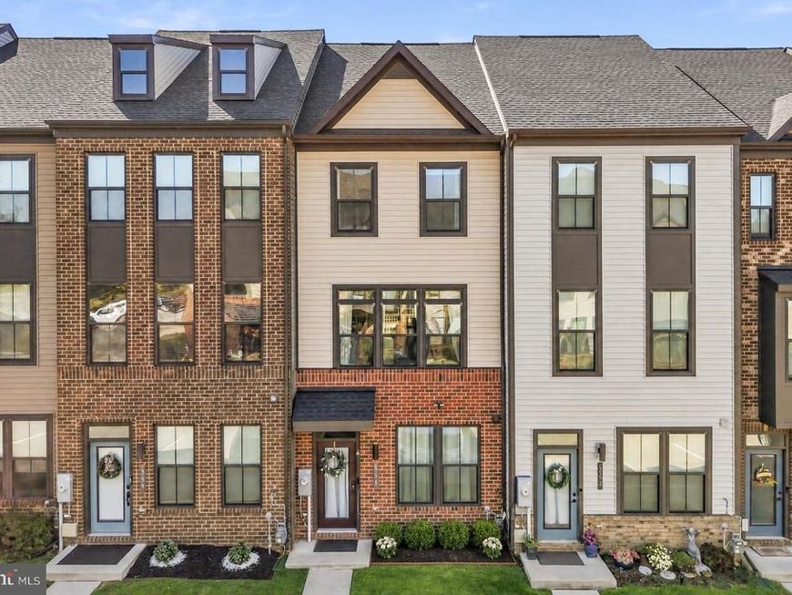 555 Levanna Lane , Glen Burnie, MD 21060 Main Photo
