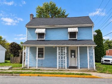 332 N 2ND STREET, BAINBRIDGE, PA 17502