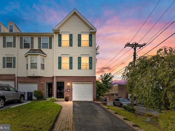2426 W 7TH STREET, WILMINGTON, DE 19805