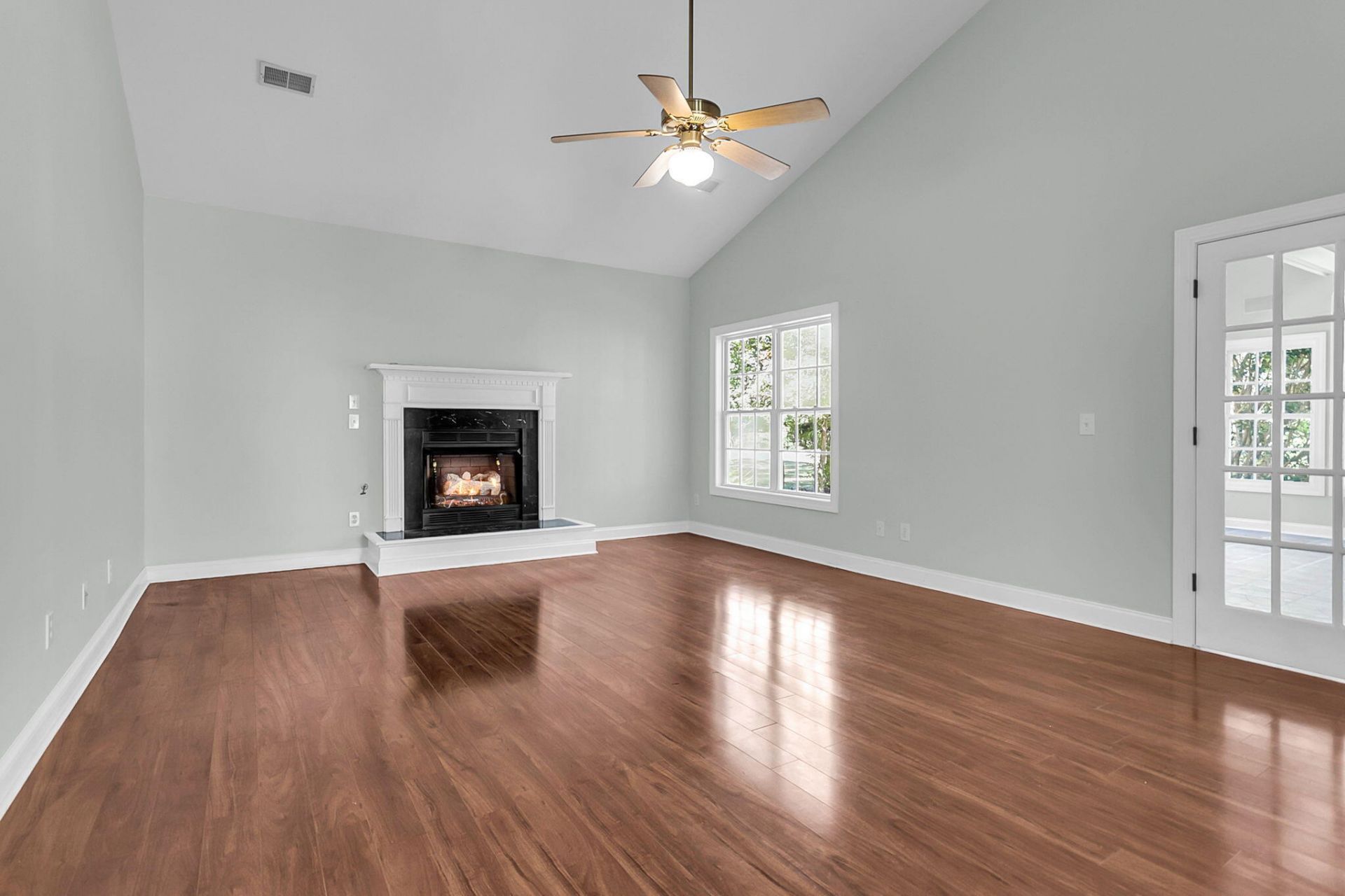 9166 Markleys Grove Boulevard Photo 10