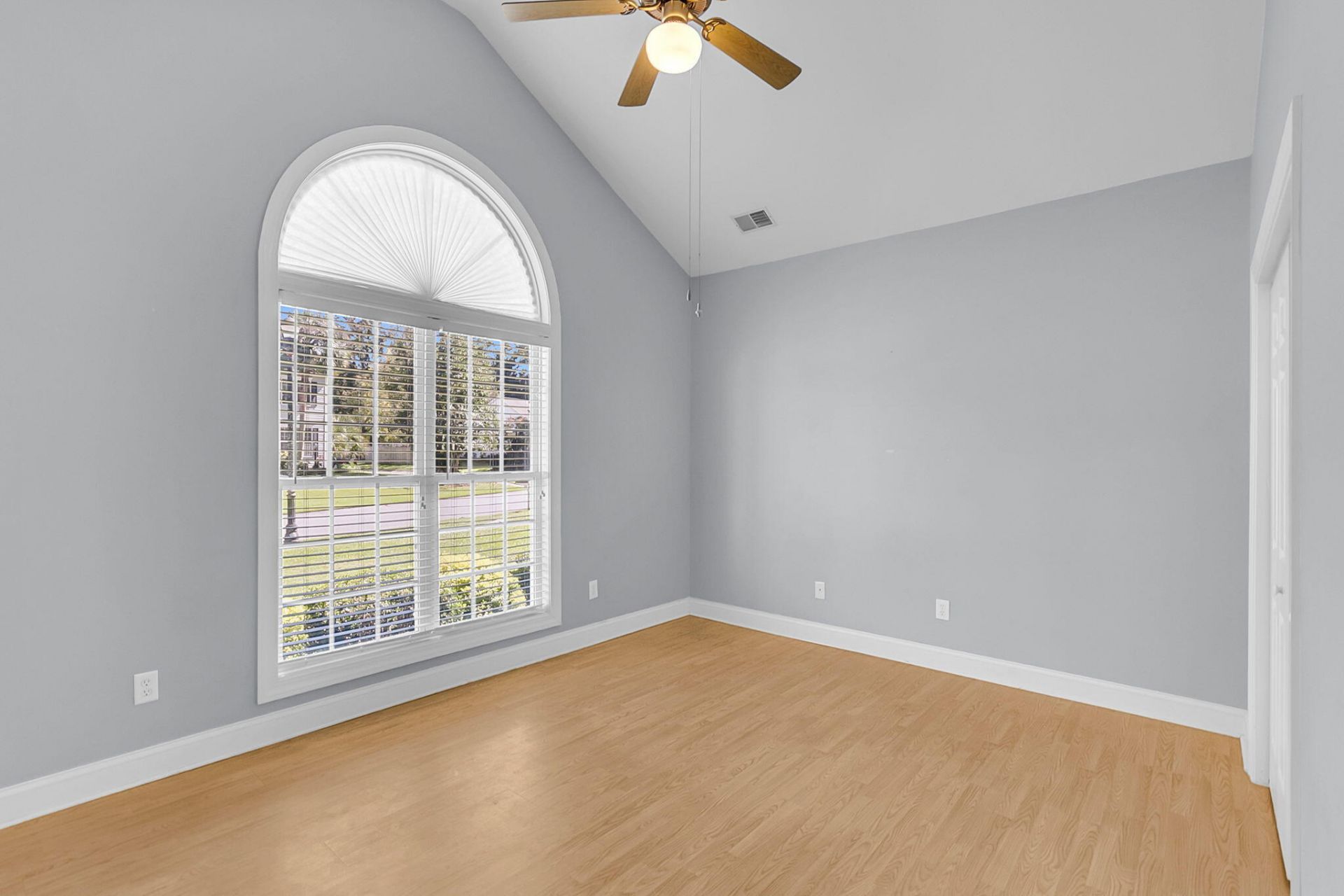 9166 Markleys Grove Boulevard Photo 33