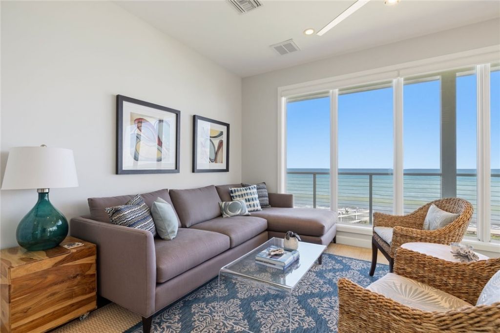 9440 Doubloon Drive , Vero Beach, FL 32963 Photo