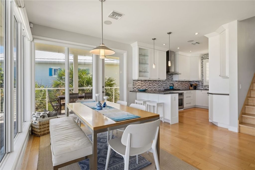 9440 Doubloon Drive , Vero Beach, FL 32963 Photo