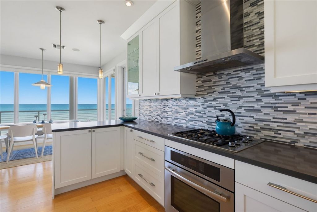 9440 Doubloon Drive , Vero Beach, FL 32963 Photo