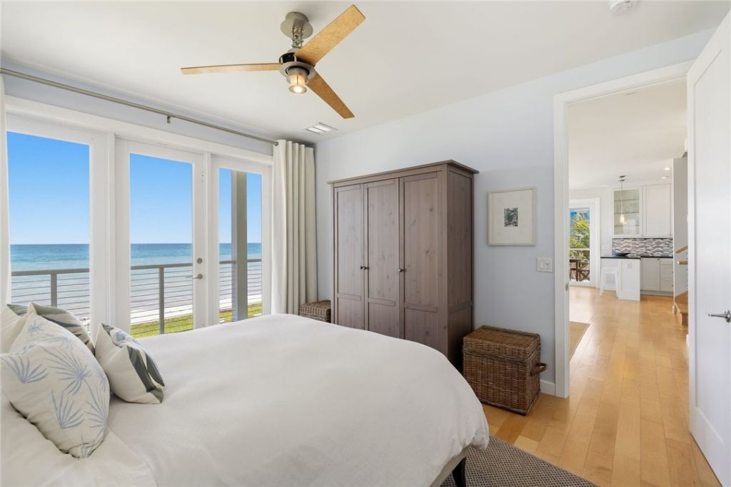 9440 Doubloon Drive , Vero Beach, FL 32963 Photo