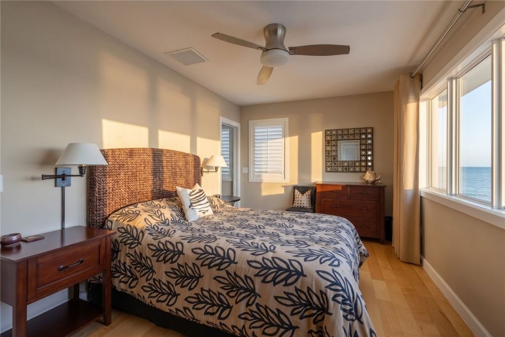 9440 Doubloon Drive , Vero Beach, FL 32963 Photo