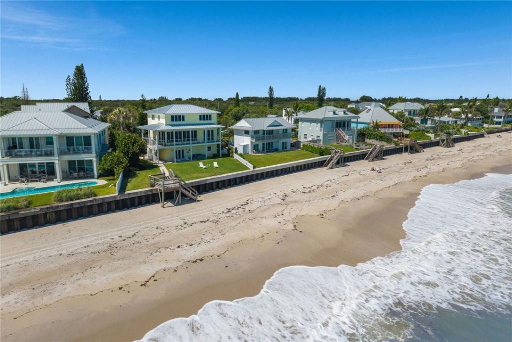 9440 Doubloon Drive , Vero Beach, FL 32963 Photo
