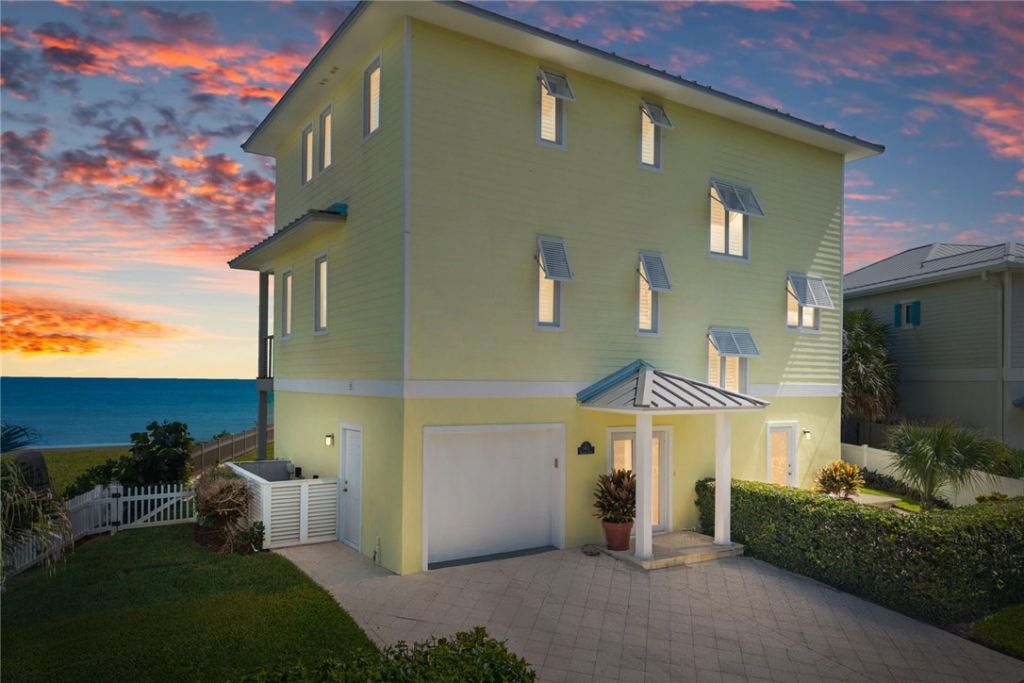 9440 Doubloon Drive , Vero Beach, FL 32963 Photo