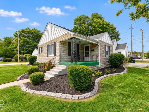 1828 N Lynhurst Drive, Indianapolis, IN 46224