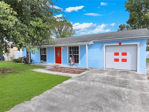 954 Jolly RD , NORTH FORT MYERS, FL 33903