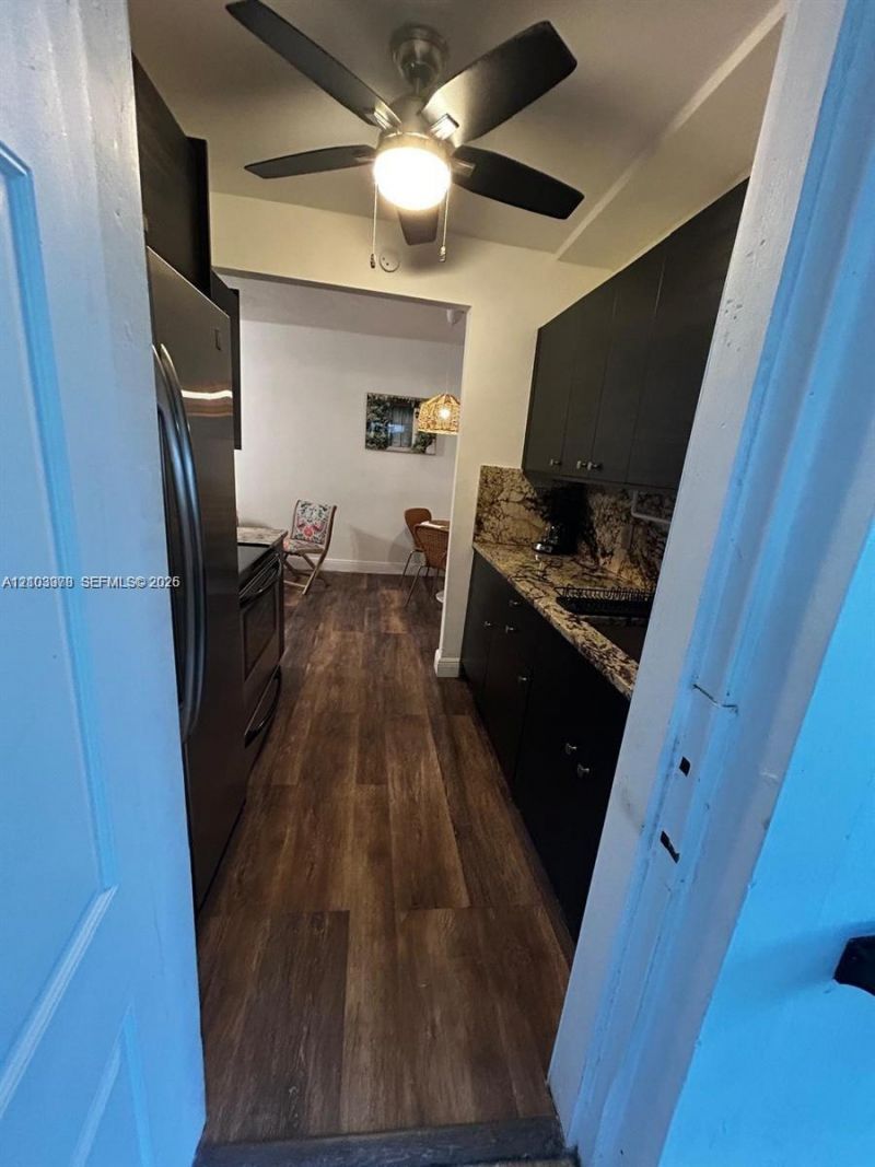 1945 NW 33rd St, Unit 1945, Miami, FL 33142 Photo