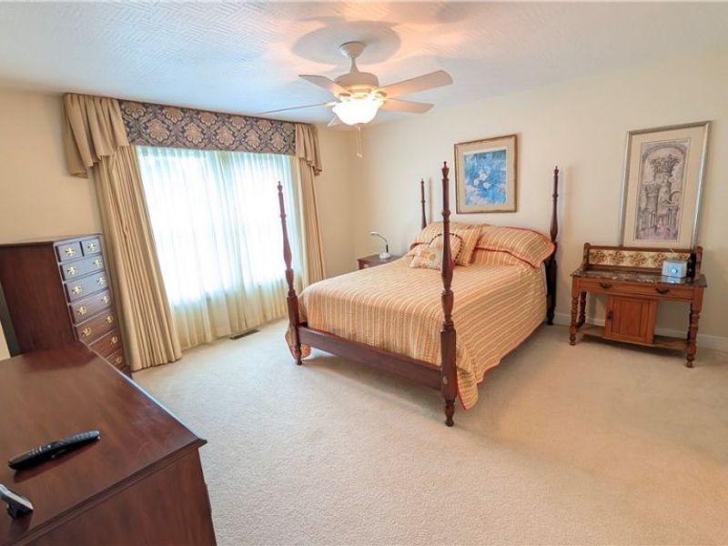 719 Oak Tree Lane, Belpre, OH 45714 Photo 20