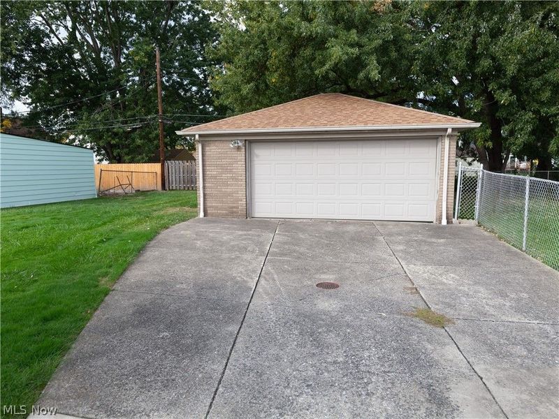 4526 W 154th Street, Cleveland, OH 44135 Photo 36