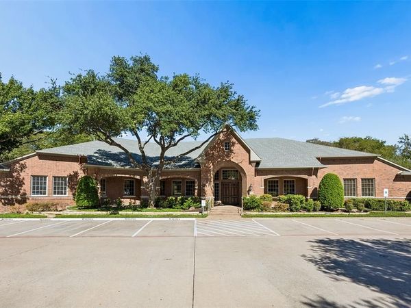 5225 Village Creek Drive, Unit 300, Plano, TX 75093