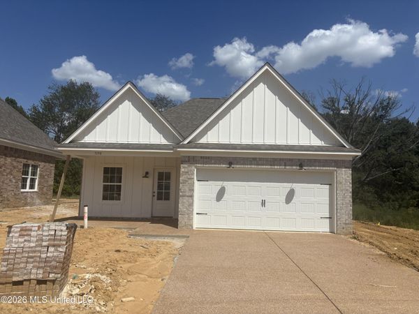 7223 Fairmont Pl Cove, Southaven, MS 38671